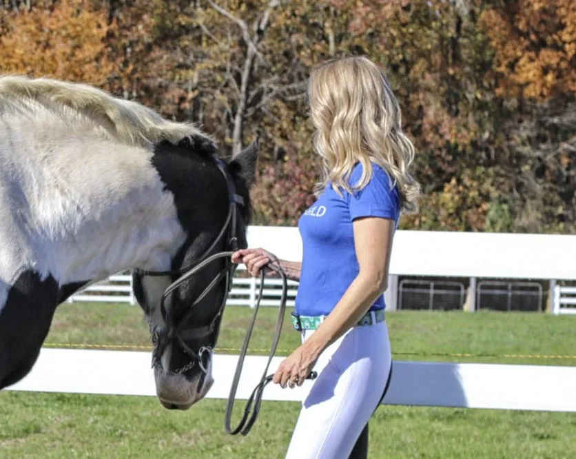 Signature Mid-Waist Breech | White   Black | Side Pocket